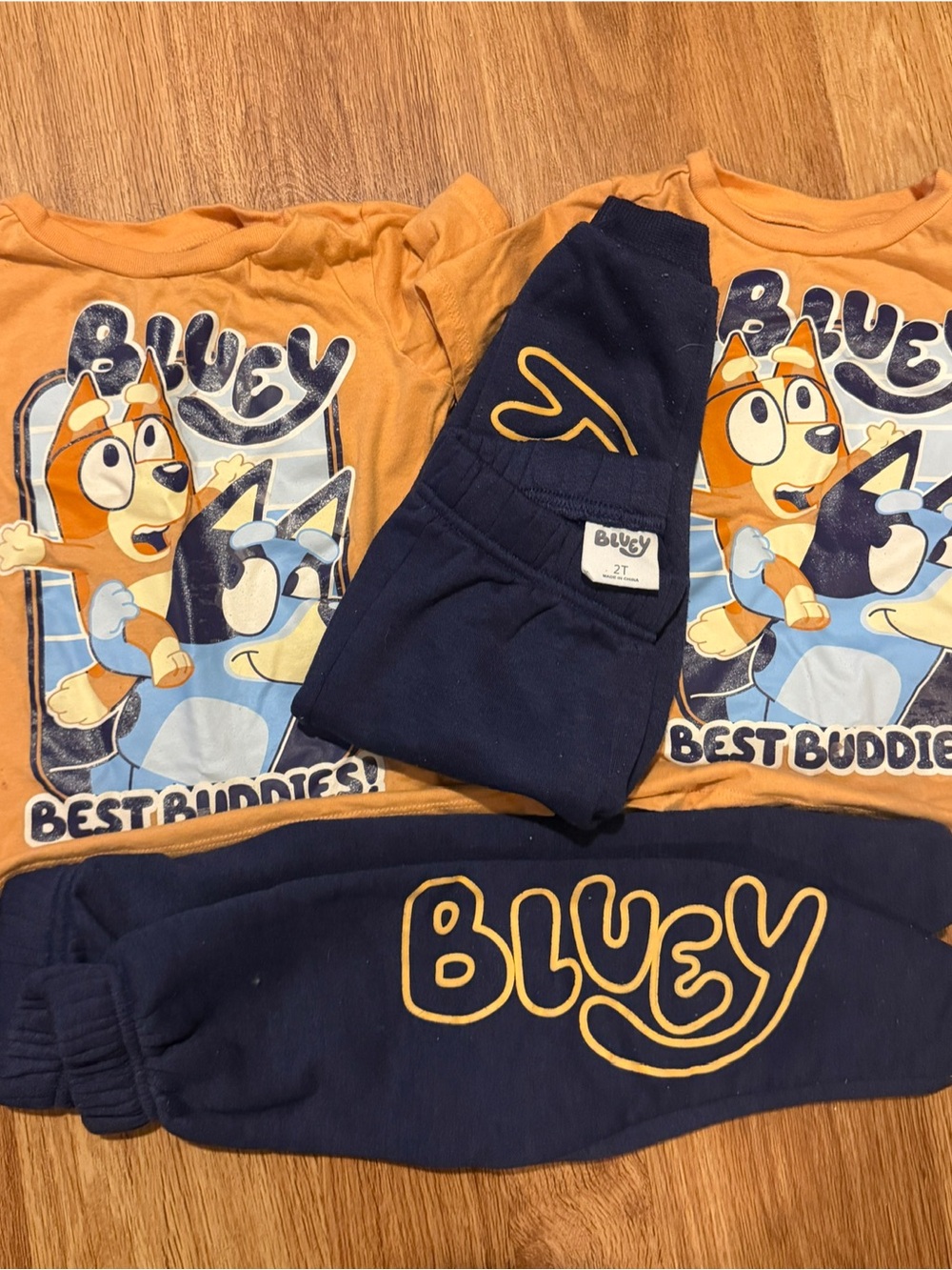 2outfits Bluey Kids Navy & Mustard Jogger Set